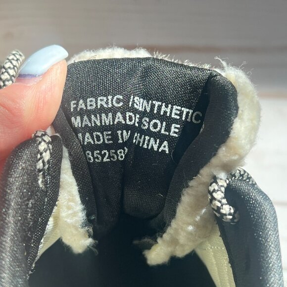 Posh by Peolman Women's Beige/Black Faux Fur Metallic Carocel Sneakers size 37 - Picture 8 of 9